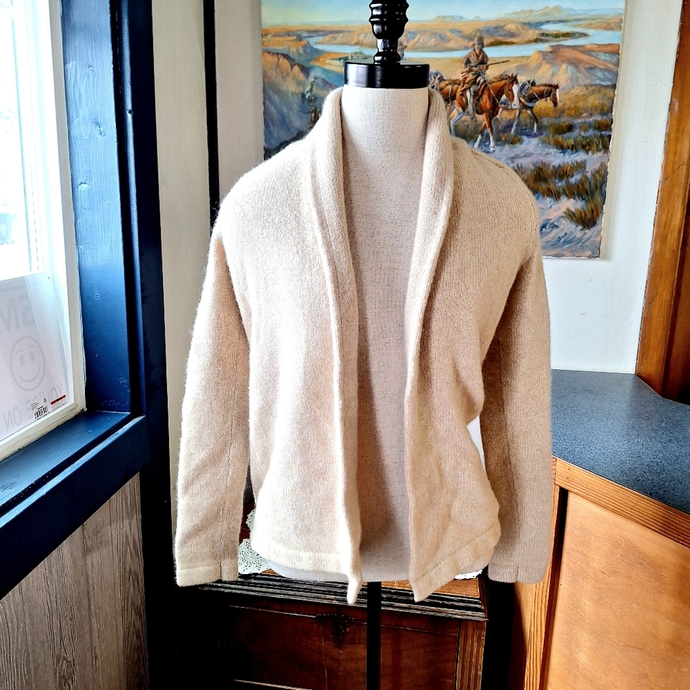 Theory 100% Cashmere Cardigan in Oatmeal, Size Petite Tall, Modele#8108744R